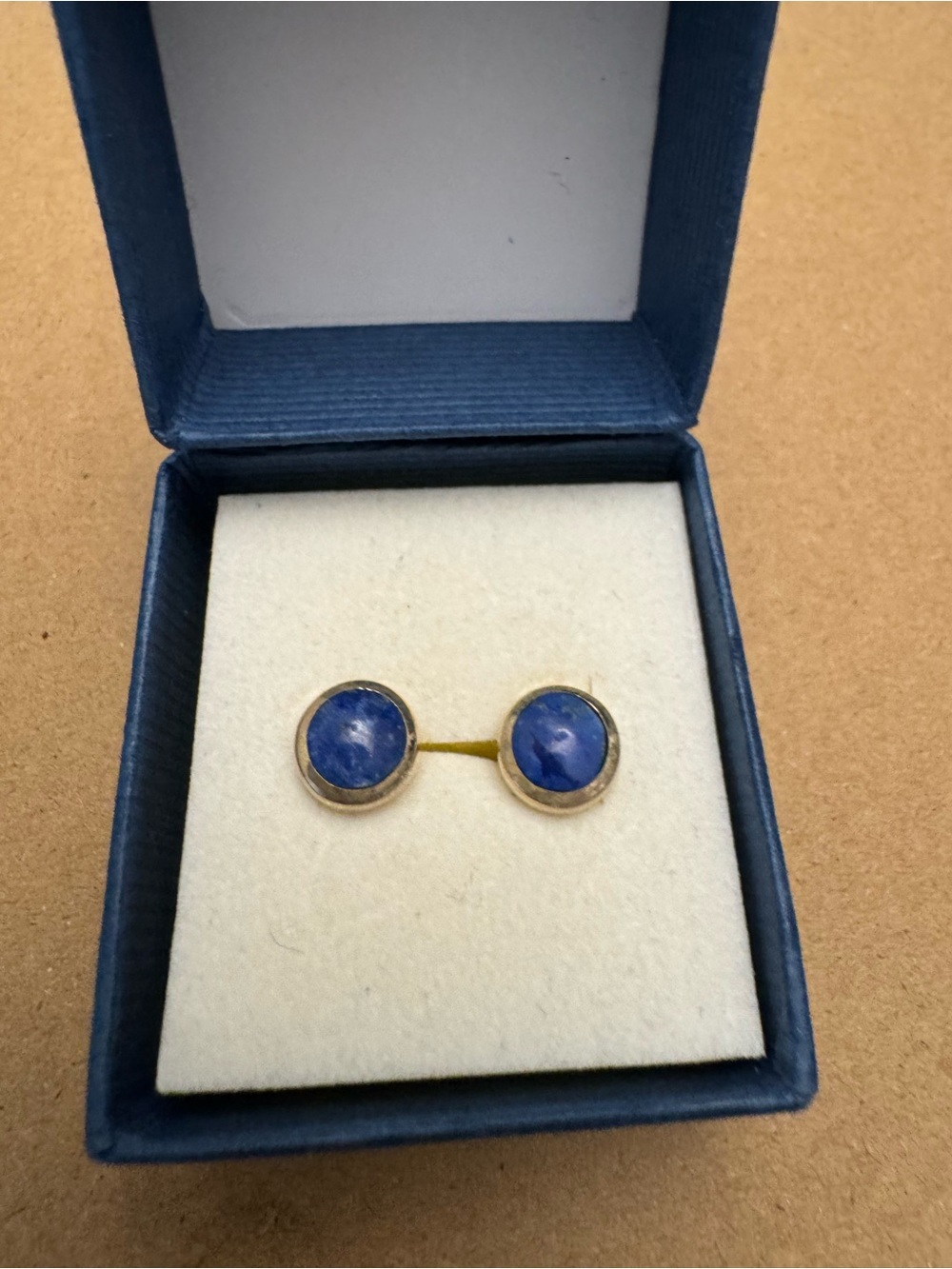 Lapis Lazuli on 925 Silver - Stud Earrings -
